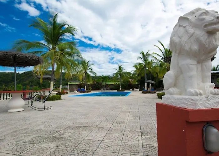 Hébergement de vacances Tropical With Spectacular Ocean Views, Panoramic Dining Terrace & Quick Walk To