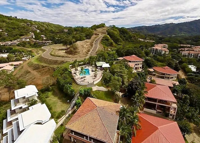 Tropical With Spectacular Ocean Views, Panoramic Dining Terrace & Quick Walk To * Coco